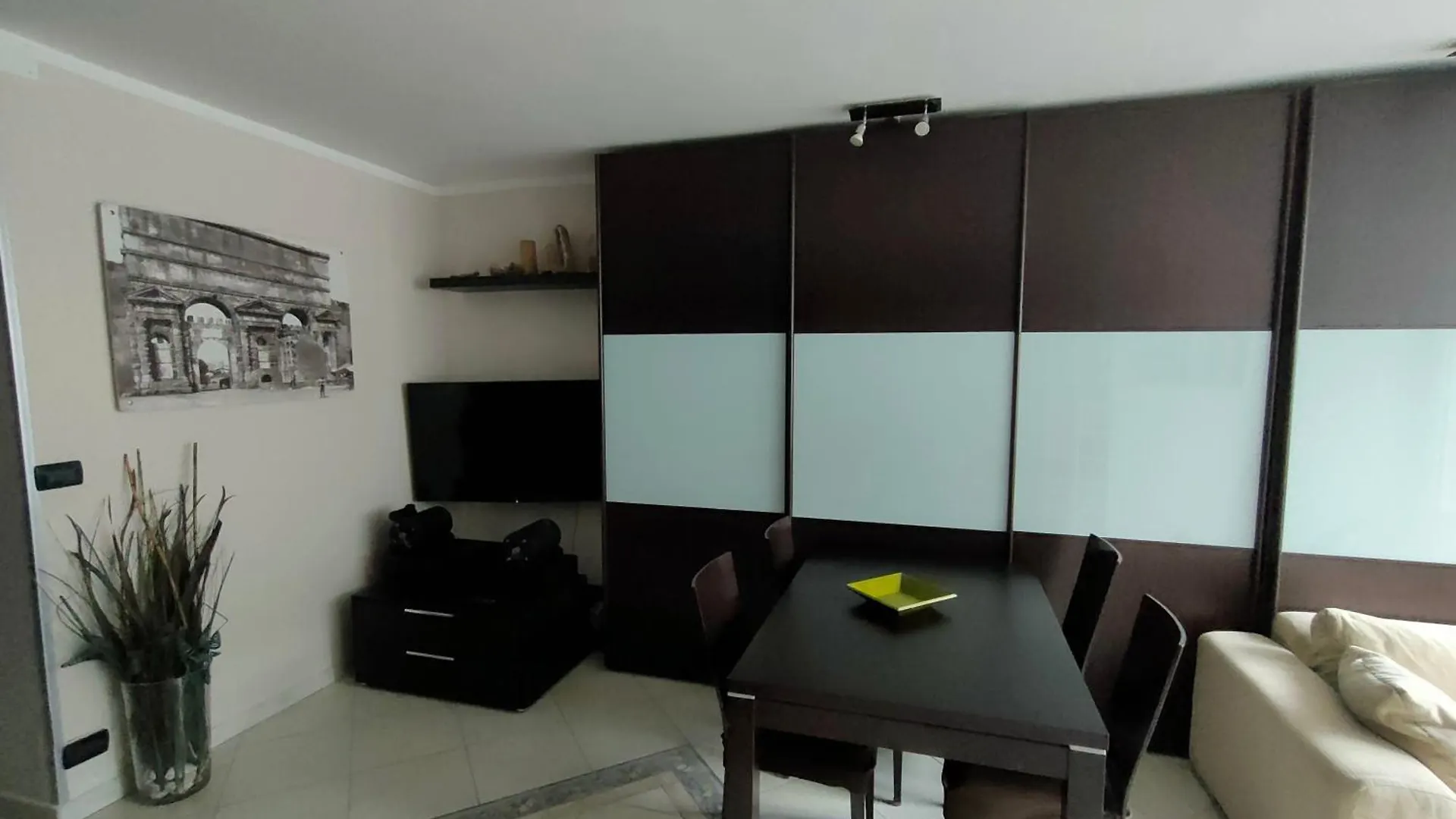 Your Home In Rome location